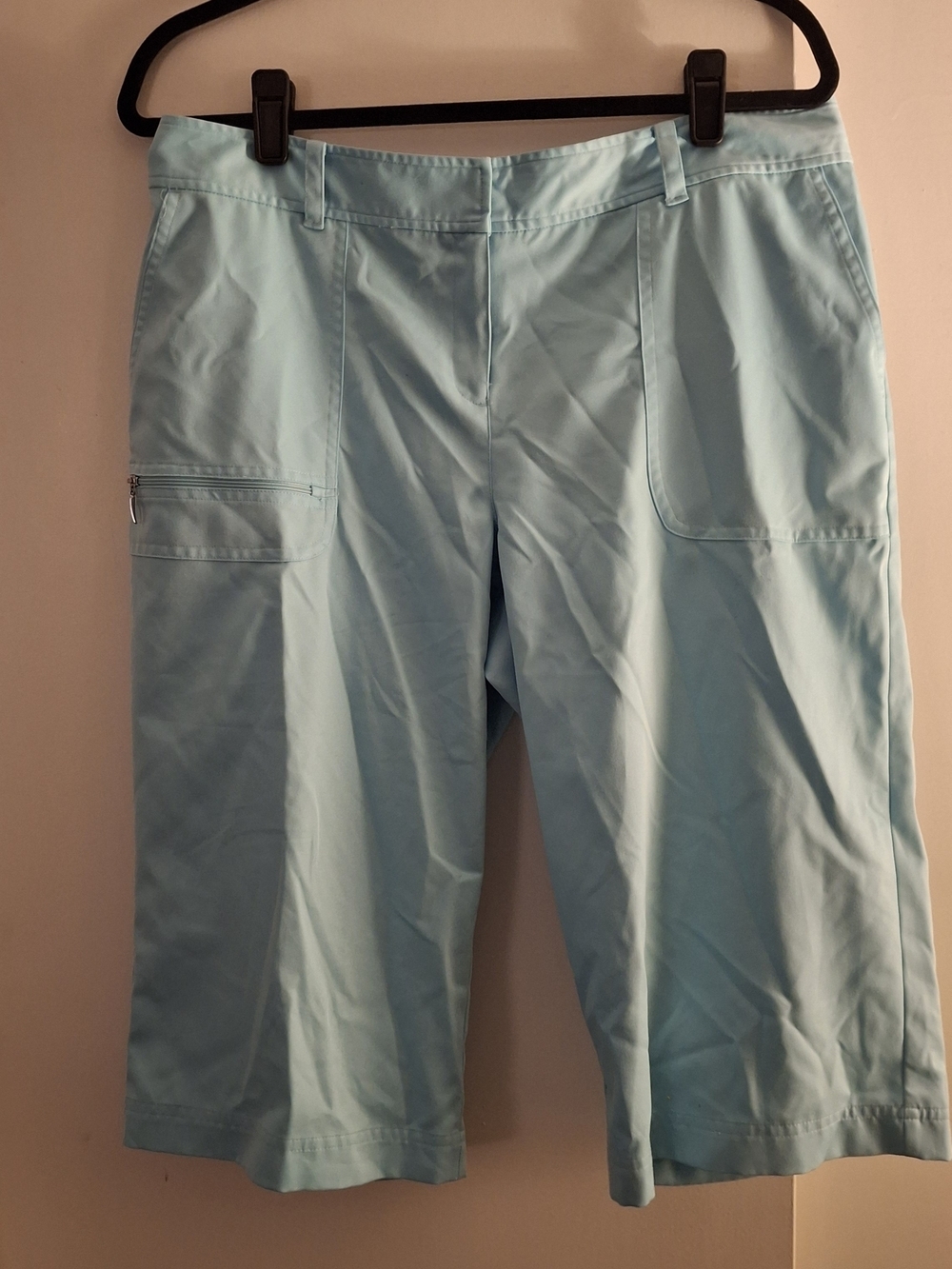 Izod XFG Light Blue Women's Casual Capri Pants